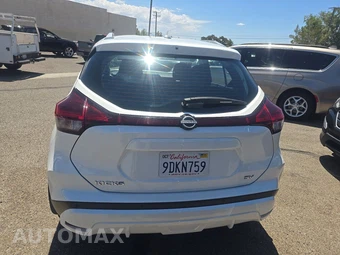 2023 Nissan Kicks SV – miniatura 5