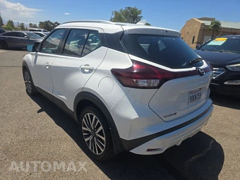 2023 Nissan Kicks SV – miniatura 6