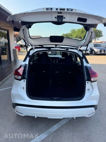 2023 Nissan Kicks SV - miniatura 11