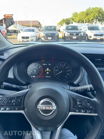 2023 Nissan Kicks SV - miniatura 13