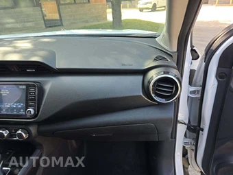 2023 Nissan Kicks SV – miniatura 19