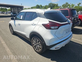 2023 Nissan Kicks SV – miniatura 6