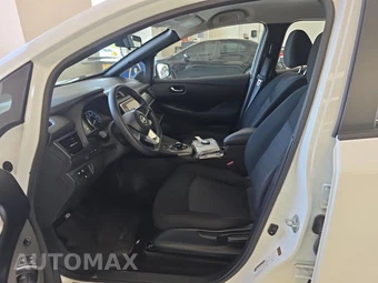 2023 Nissan LEAF S - miniatura 7