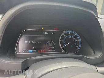 2023 Nissan LEAF SV PLUS - miniatura 13