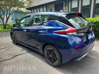 2023 Nissan LEAF SV PLUS - miniatura 8