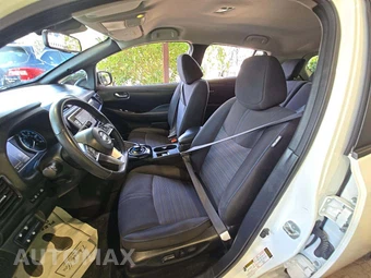 2023 Nissan LEAF SV PLUS - miniatura 6