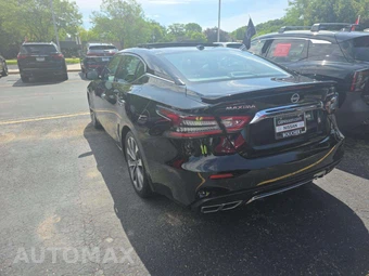 2023 Nissan Maxima Platinum - miniatura 2