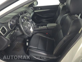 2023 Nissan Maxima SL – miniatura 7