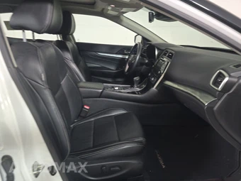 2023 Nissan Maxima SL – miniatura 8