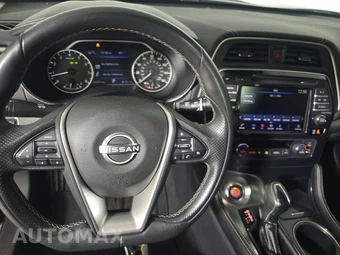 2023 Nissan Maxima SL – miniatura 11
