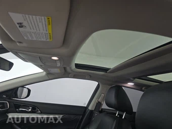 2023 Nissan Maxima SL – miniatura 17