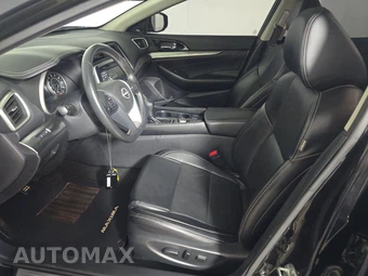 2023 Nissan Maxima SL – miniatura 7