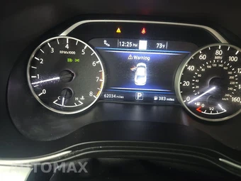 2023 Nissan Maxima SL - miniatura 12