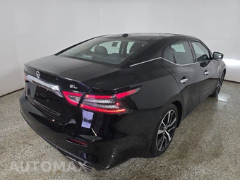 2023 Nissan Maxima SL – miniatura 4