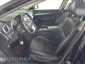 2023 Nissan Maxima SL – miniatura 7