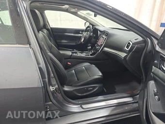 2023 Nissan Maxima SL - miniatura 8