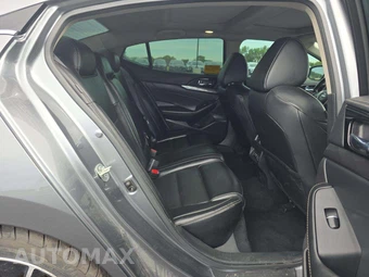 2023 Nissan Maxima SL – miniatura 13