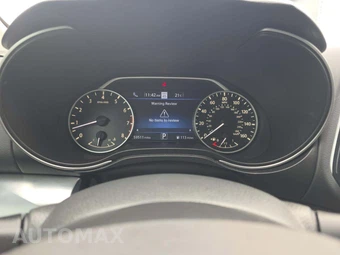 2023 Nissan Maxima SL – miniatura 6