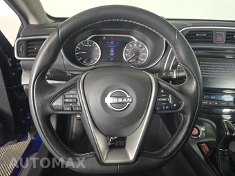2023 Nissan Maxima SL – miniatura 10