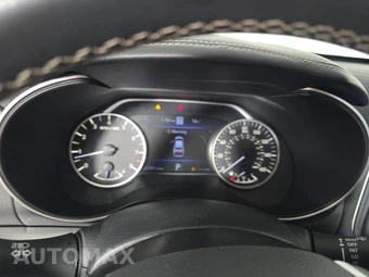 2023 Nissan Maxima SL – miniatura 12