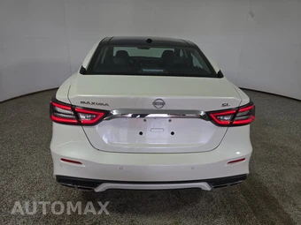 2023 Nissan Maxima SL – miniatura 5