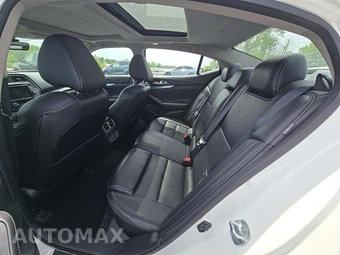 2023 Nissan Maxima SL - miniatura 13