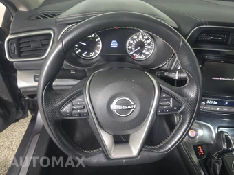 2023 Nissan Maxima SL – miniatura 10