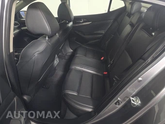 2023 Nissan Maxima SL – miniatura 13