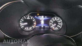 2023 Nissan Maxima SR - miniatura 17
