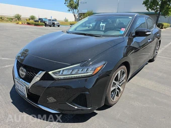 2023 Nissan Maxima SV
