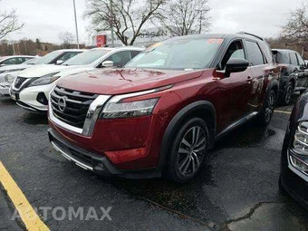 2023 Nissan Pathfinder Platinum