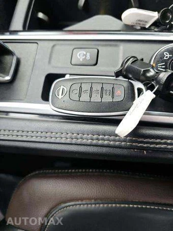 2023 Nissan Pathfinder Platinum – miniatura 8