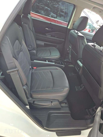 2023 Nissan Pathfinder Platinum – miniatura 16