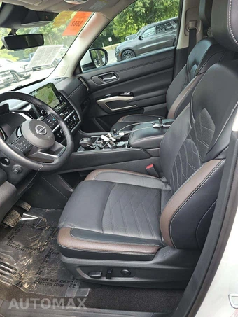 2023 Nissan Pathfinder Platinum – miniatura 6