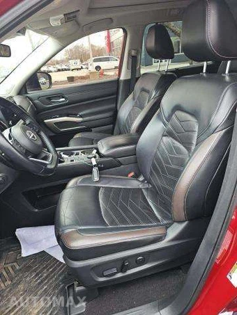 2023 Nissan Pathfinder Platinum - miniatura 6