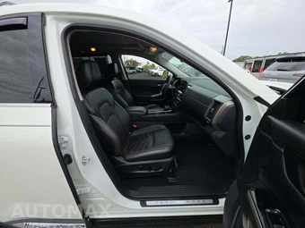 2023 Nissan Pathfinder Platinum – miniatura 19
