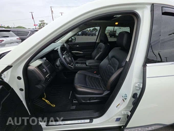 2023 Nissan Pathfinder Platinum – miniatura 6