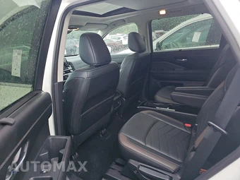 2023 Nissan Pathfinder Platinum – miniatura 13