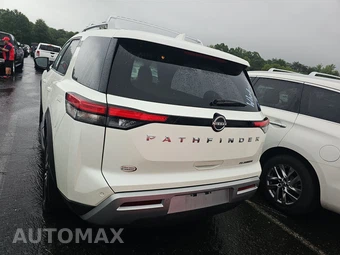 2023 Nissan Pathfinder Platinum – miniatura 5