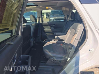 2023 Nissan Pathfinder Platinum – miniatura 10