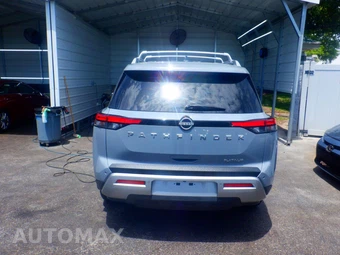 2023 Nissan Pathfinder Platinum – miniatura 18