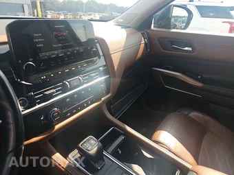 2023 Nissan Pathfinder Platinum – miniatura 11