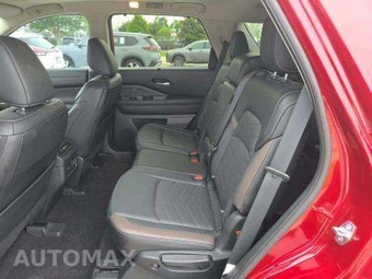 2023 Nissan Pathfinder Platinum - miniatura 13