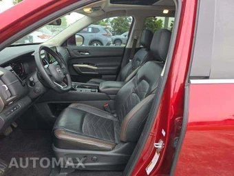 2023 Nissan Pathfinder Platinum - miniatura 6
