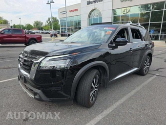 2023 Nissan Pathfinder Platinum - samochód z USA z aukcji Manheim, oferta Kup Teraz w AUTOMAX