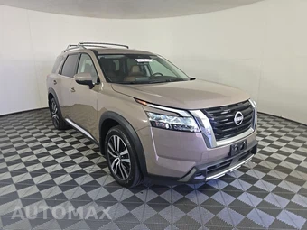 2023 Nissan Pathfinder Platinum - miniatura 3