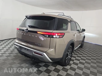 2023 Nissan Pathfinder Platinum - miniatura 4