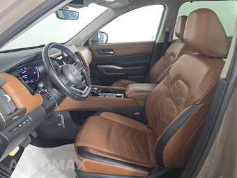 2023 Nissan Pathfinder Platinum - miniatura 7