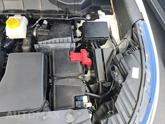 2023 Nissan Pathfinder Platinum – miniatura 24
