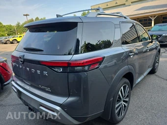 2023 Nissan Pathfinder Platinum – miniatura 5